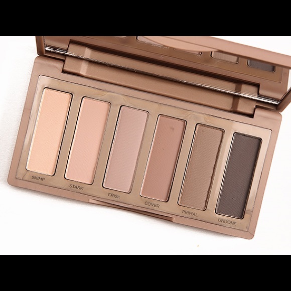 ✨NIB✨ Urban Decay Naked2 Basics Palette - Picture 2 of 2